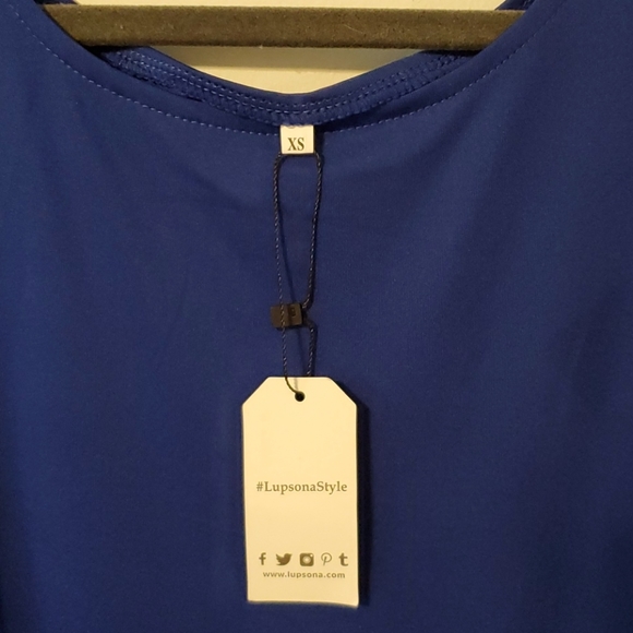 Top - Picture 2 of 3